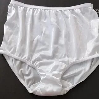 Lingerie Vintage Carole 10 white nylon "granny" panties Pant