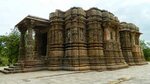 Magnificent Sun Temples of Konark & Modhera - Free Hindi eBo