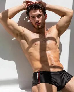 Michael Yerger, Фото альбом Hotguysc08 - XVIDEOS.COM