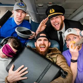 https://www.nomatic.com/pages/dudeperfect.