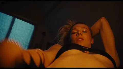 Hunter Schafer Nude And Leaked Collection 2022 (63 Photos + 
