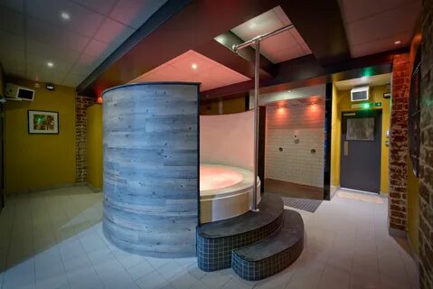 Gay Sauna Private Rooms - Number 52 Sauna