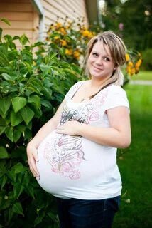 34 Weeks Pregnant Blog - Captions Imajinative