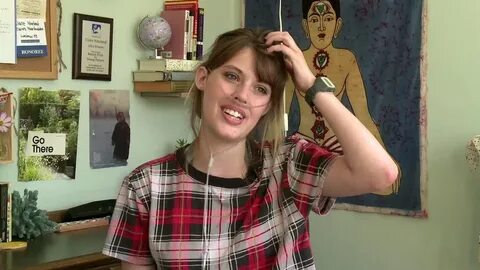 Claire Wineland Discusses Her Favorite Music - YouTube