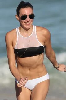 Katie Cassidy: wearing a bikini in Miami-12 GotCeleb