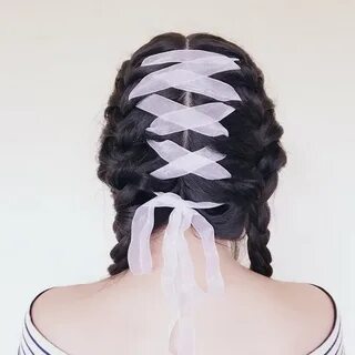 Tresse corset en 30+ photos pour une coiffure originale et t