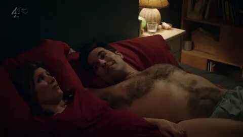 Shirtless Men On The Blog: Rob Delaney Mostra Il Sedere