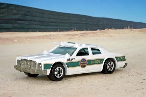 Us Border Patrol Car - Do warrants show up when crossing the
