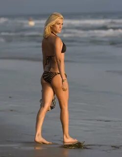 Ashley Roberts Feet (13 photos) - celebrity-feet.com