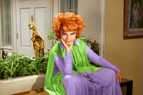 Endora Endora bewitched, Bewitching, Agnes moorehead