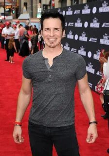 Hal Sparks Bio, Net Worth, Age, Height, Salary, Wiki Updated