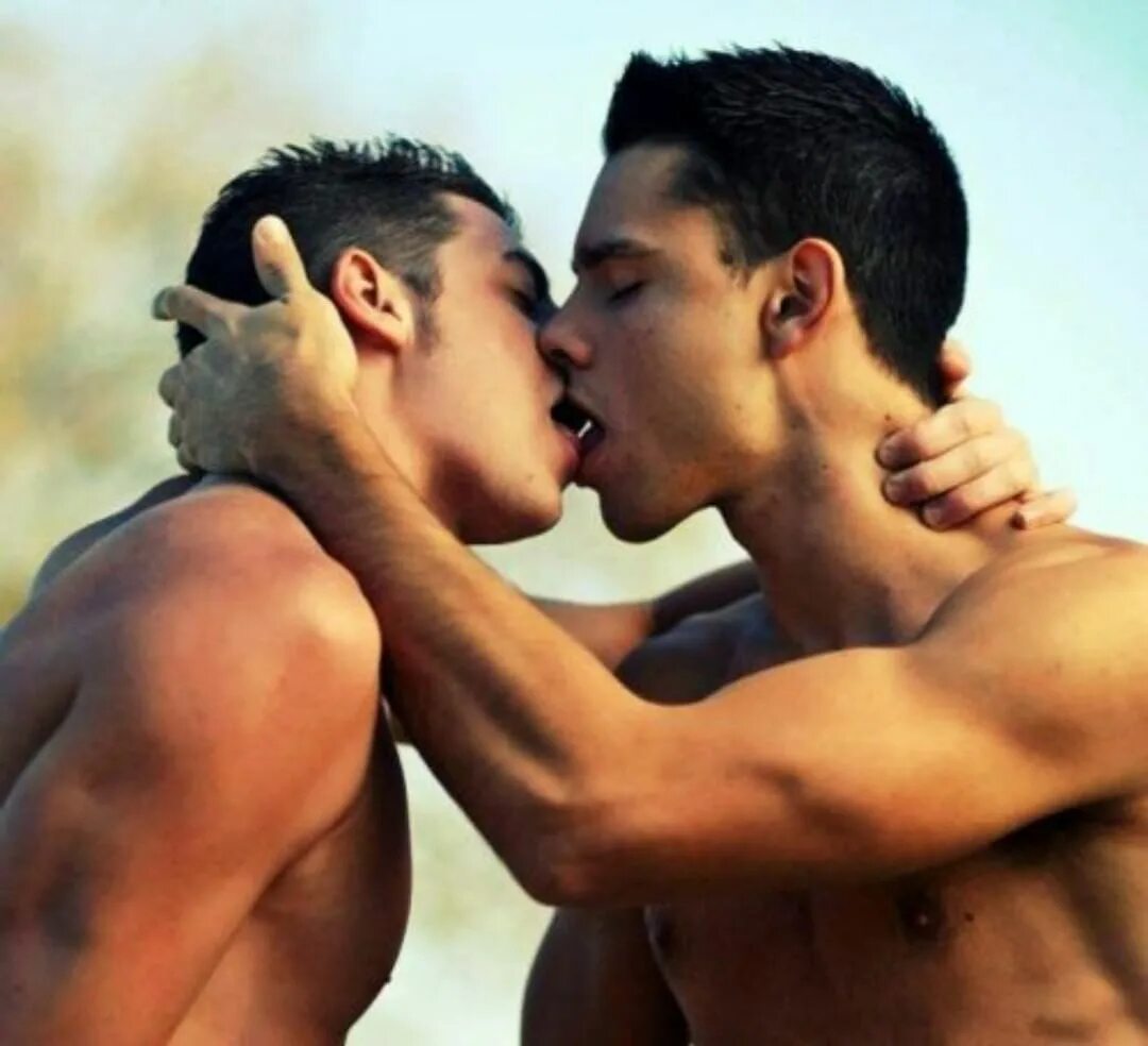 GaysTimes в Instagram: "Follow @GaysTimes for 🔥 Gay Pics/Videos * * *...