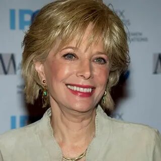 R.J. Julia Hosts Lesley Stahl, Who Will Talk About 'Becoming