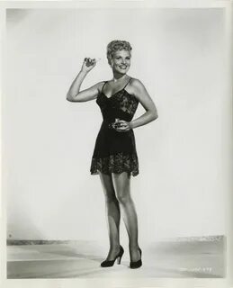 Judy Holliday Judy holliday, Judy, Fashion