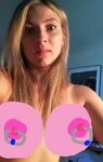 Annie Lederman Nude - She Flashed Boobs in Public! - Scandal
