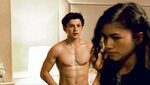 Tom Holland Shirtless (1 Photo) - The Male Fappening