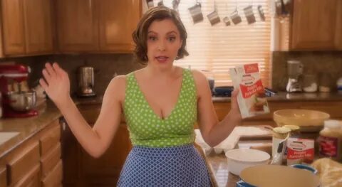 Pictures of Rachel Bloom - Pictures Of Celebrities