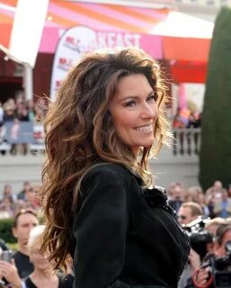 Shania at her arrival ceremony in Vegas! Only 11 days until 