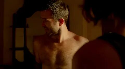 Shirtless Men Turkey: Sullivan Stapleton Naked in Strike Bac