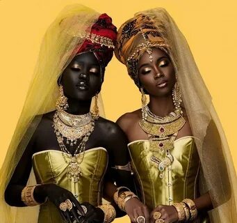 #BLACKQUEENS Can you tell me when you look at this picture w