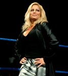 75+ Hot Pictures Of Trish Stratus WWE Diva - XiaoGirls