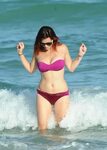 Джессика Сатта в бикини на пляже в Майами в ноябре 2011 " Мо