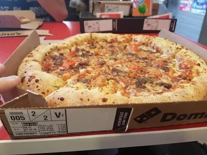 Domino's Pizza Saint-Quentin, 11 Boulevard Richelieu, 02100 