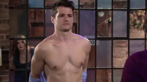 Hollyoaks : OneoffPost: Michael Mealor and Donny Boaz Shirtl