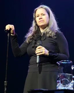 Imagine this: Natalie Merchant honored with Lennon award The