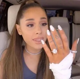 Pin on Ariana Grande Nails