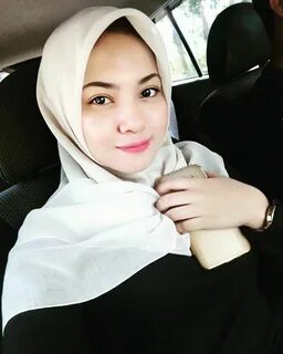 Makna Kehidupan: Wanita Itu