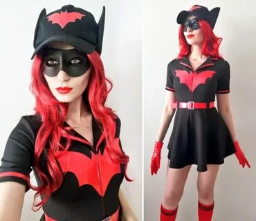 Sexy cosplay DC comics Batwoman Bombshell Kate Kane costume 