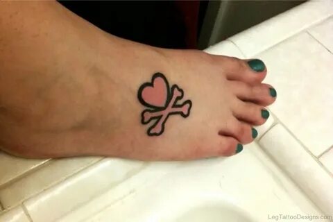 61 Dazzling Heart Tattoos On Foot