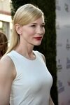 Cate Blanchett attends the Premiere of 'Blue Jasmine' at the