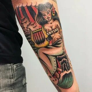 Студия татуировки Москва (@tattoo8room_studio) * Instagram फ