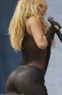 Shakira Mebarak photo 90 of 1455 pics, wallpaper - photo #38