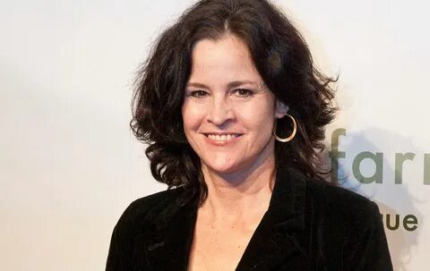 Pictures of Ally Sheedy, Picture #308224 - Pictures Of Celeb