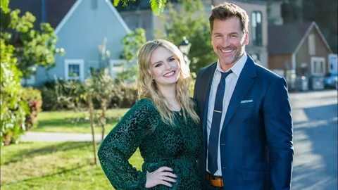 Tinsel Trivia With Paul Greene And Maggie Lawson Christmas I