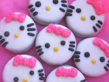 12 Hello Kitty Inspired Chocolate Covered Oreo by FavorsbyLa