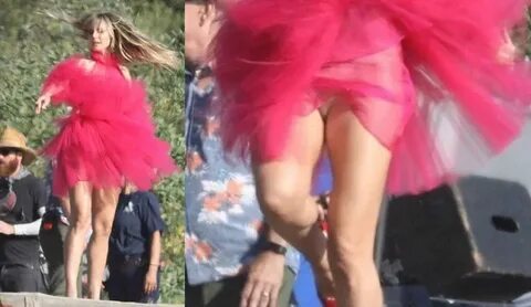 Heidi klum upskirt