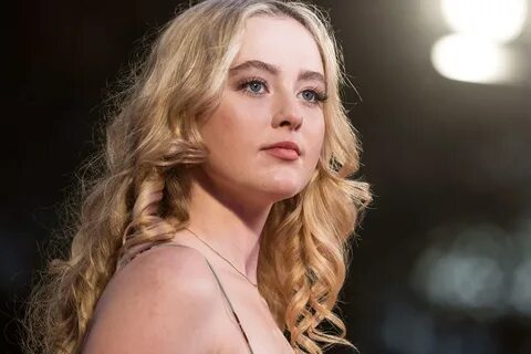 Kathryn Newton - Biography, Height & Life Story Super Stars 