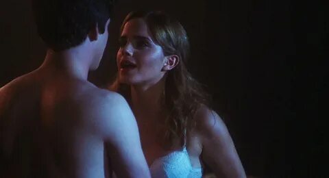 Emma Watson Sexy Scenes (1 Video Compilation and 12 Photos) 
