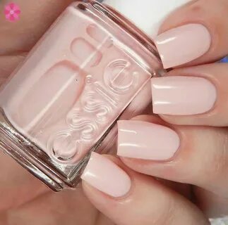 Essie Treat Love & Color New Shades Swatches and Review Essi