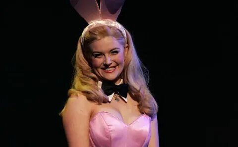 Elle Woods Legally Blonde Bunny Costume - Alivromaniaca