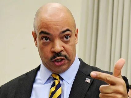 Sources: D.A. Seth Williams' spending under federal probe