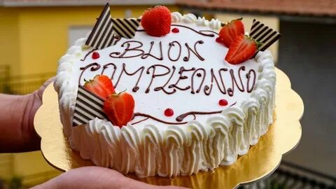 How To Say 'Happy Birthday' In Italian - Lingalot
