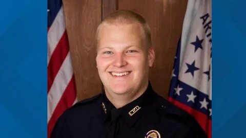 Police officer shot & killed at Fayetteville police station 