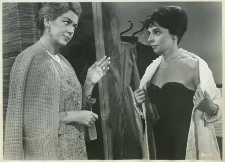 Rosalind Russell, Madlyn Rhue