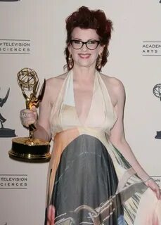 51 Sexy Megan Mullally Boobs Pictures Are Splendidly Splendi