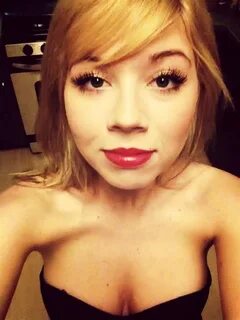 Jennette McCurdy Racy Personal Lingerie Photos - Naked and A